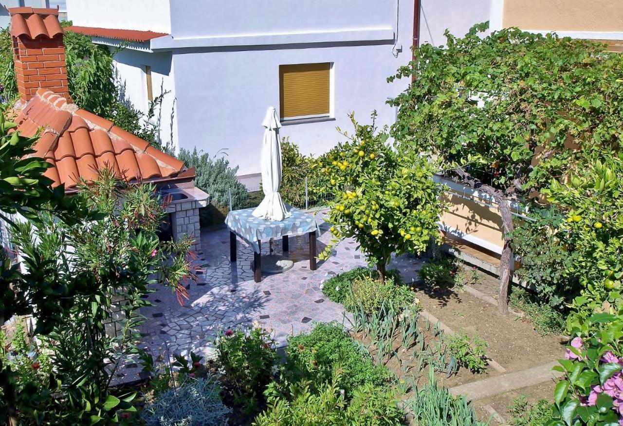 Apartments By The Sea Supetarska Draga - Donja, Rab - 4954 Eksteriør billede