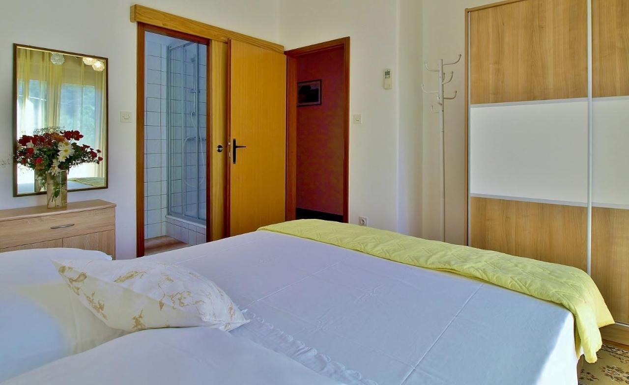 Apartments By The Sea Supetarska Draga - Donja, Rab - 4954 Værelse billede